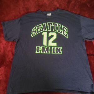 Seattle Seahawks 12th Man T-shirt. Mens XL. Excellent Condition.